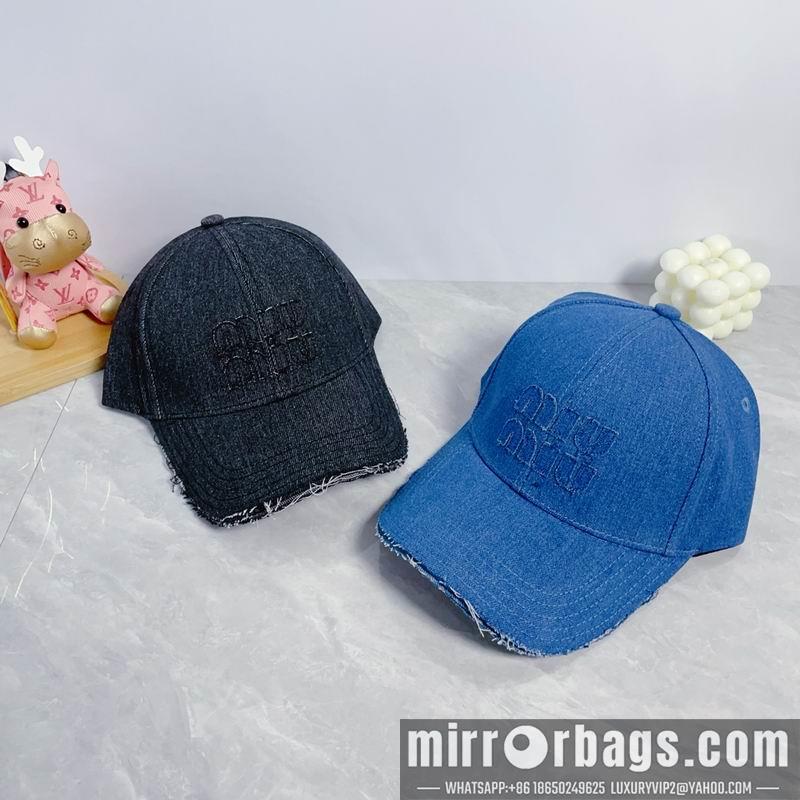 Miumiu Hat dx38
