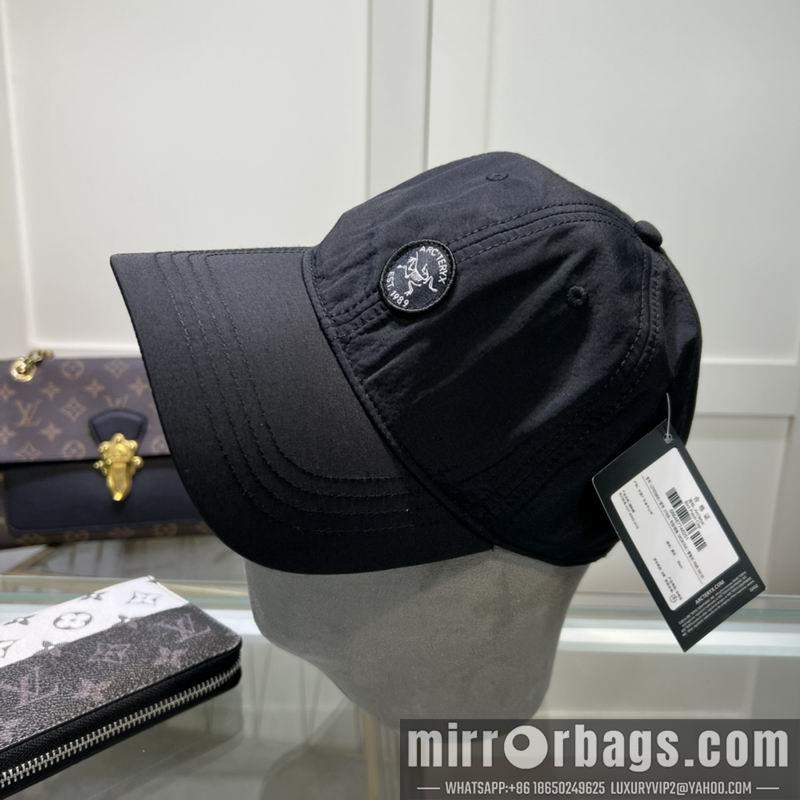 Arcteryx Hat dx09