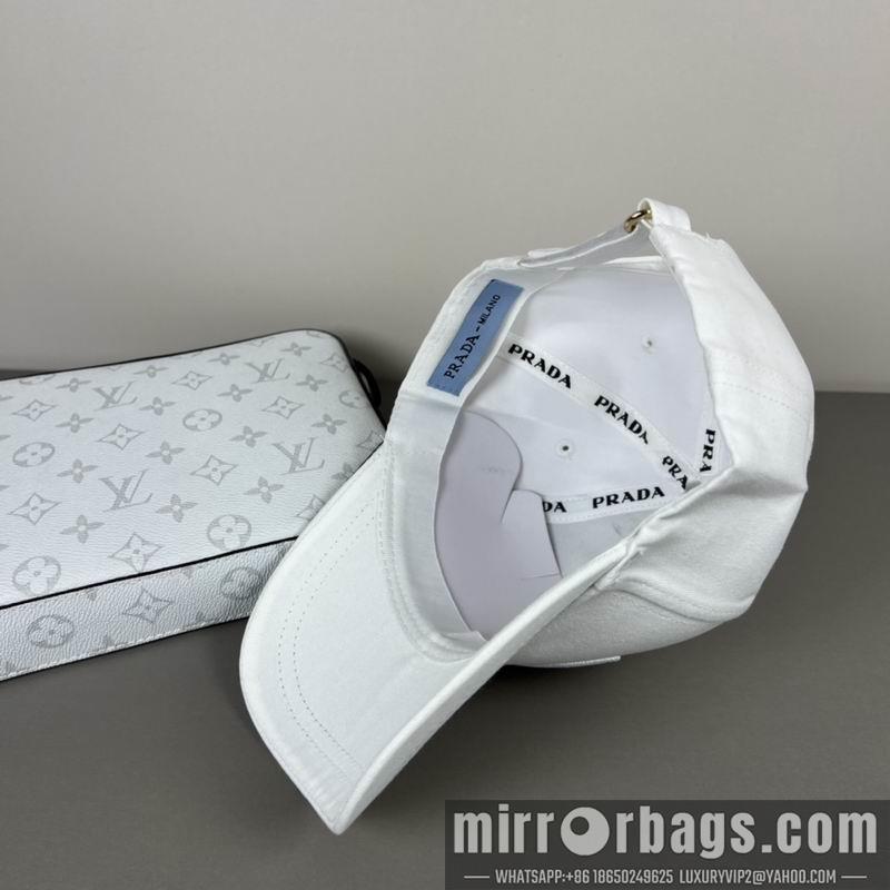 Prada Hat dx21