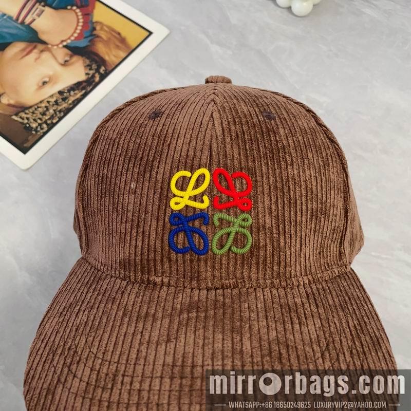 Loewe Hat dx15