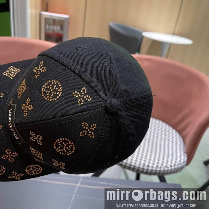 LV Hat 041415