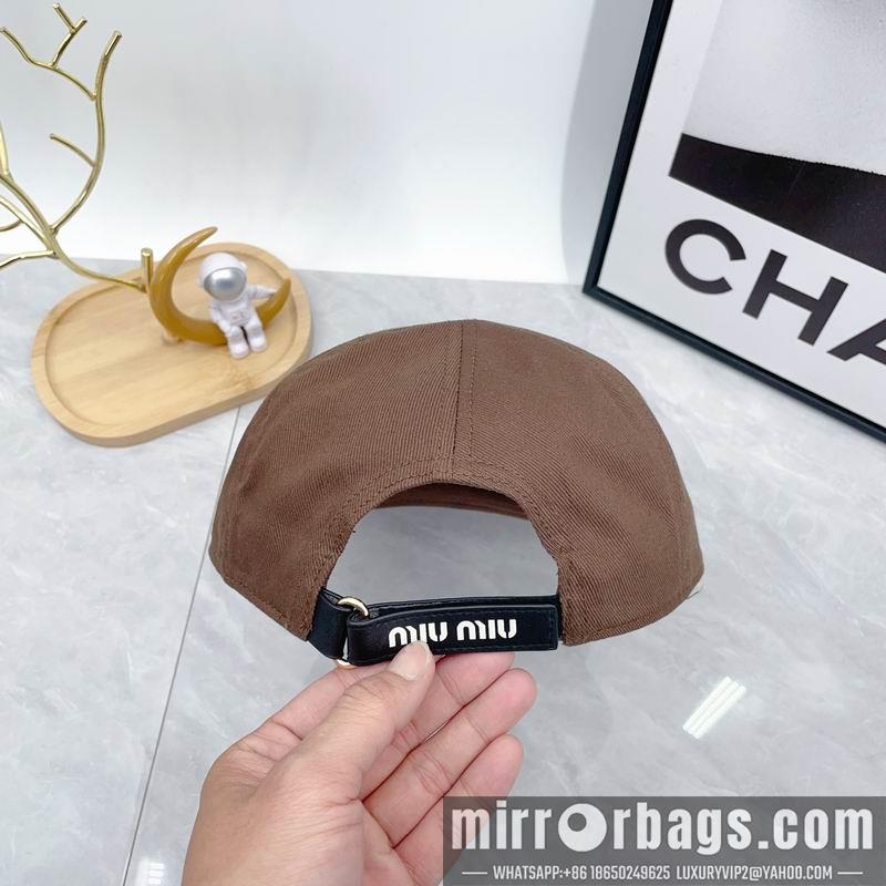 Miumiu Hat dx07