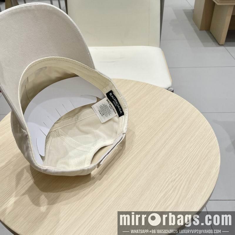 Balenciaga Hat 041403