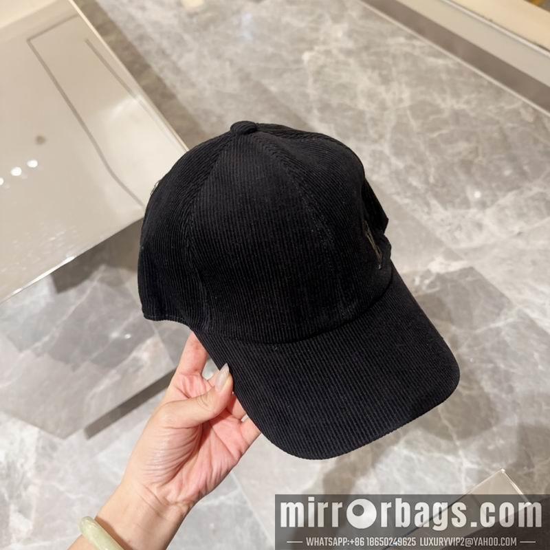 LV Hat 082603