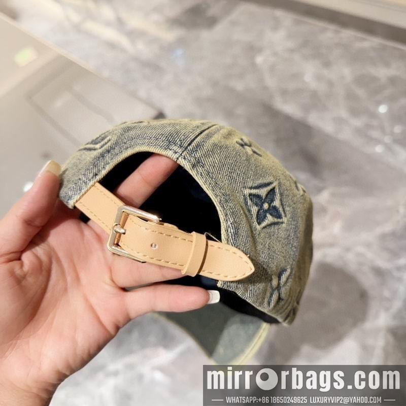 LV Hat 071201