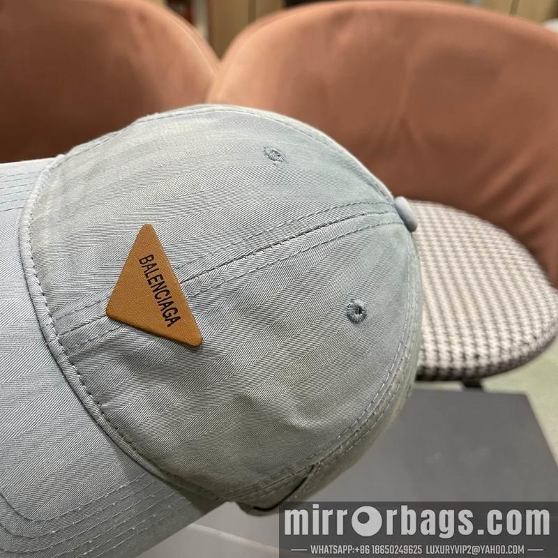 Prada Hat 040203