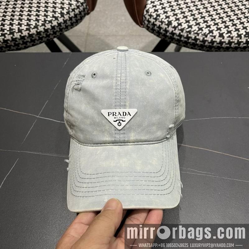 Prada Hat 040204