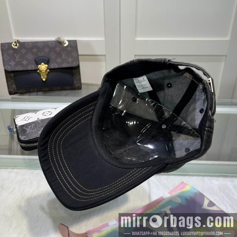 Emis Hat 071301