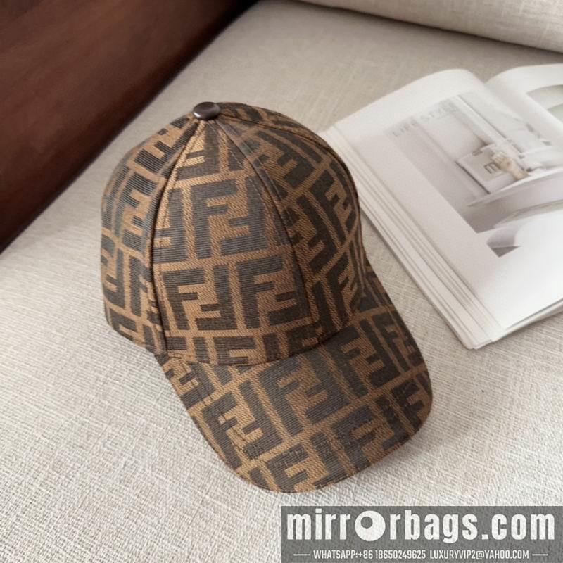 Fendi Hat dx69