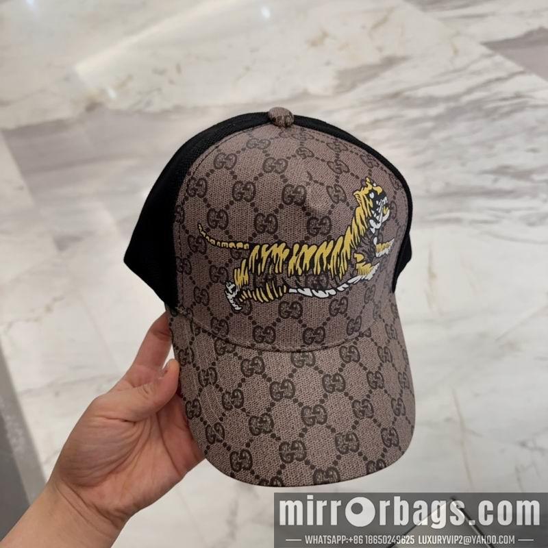 Gucci Hat dx50
