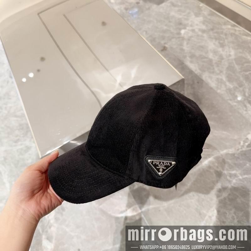 Prada Hat dx50