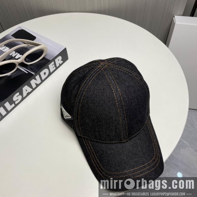 Prada Hat 010401