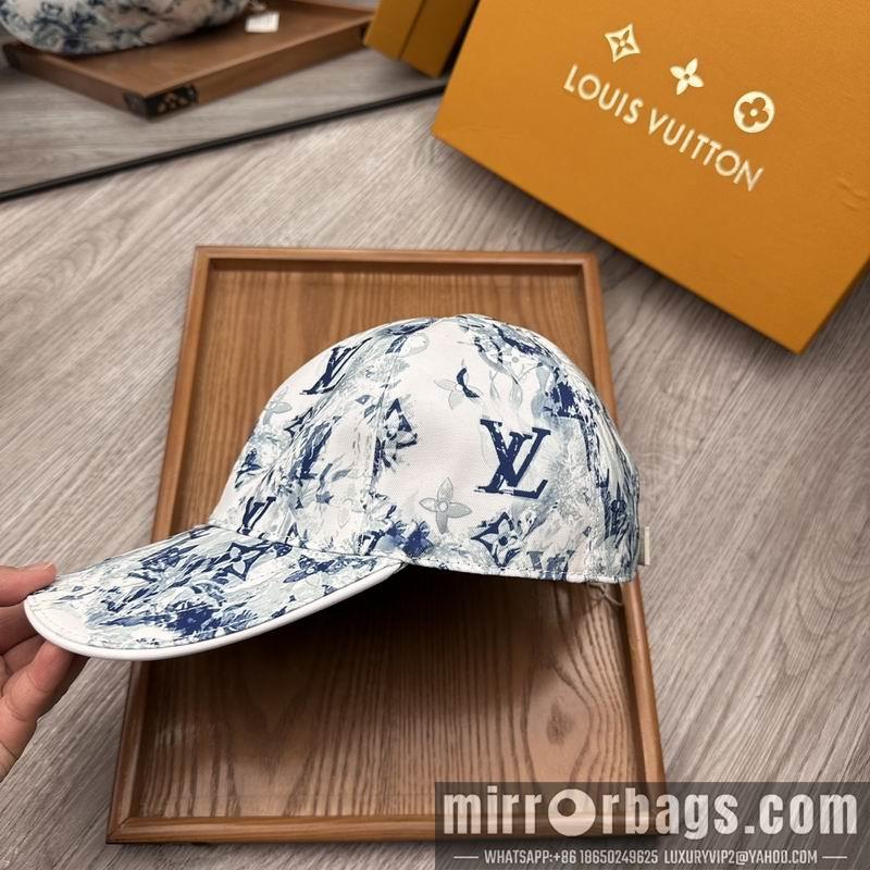 LV Hat dx44