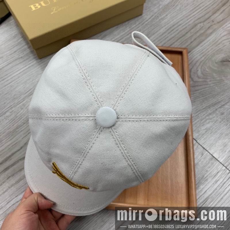 Burberry Hat31