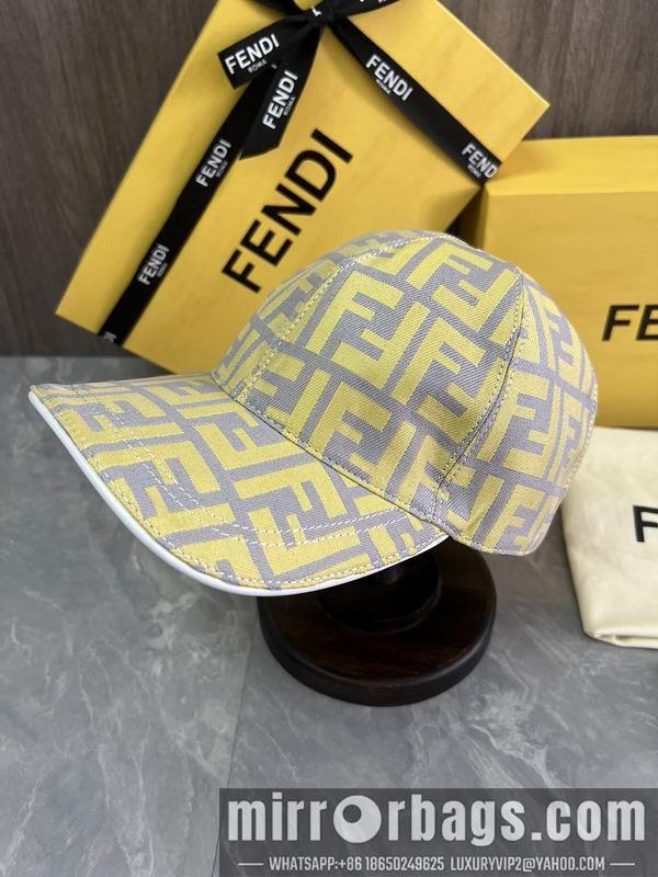 Fendi Hat dx53