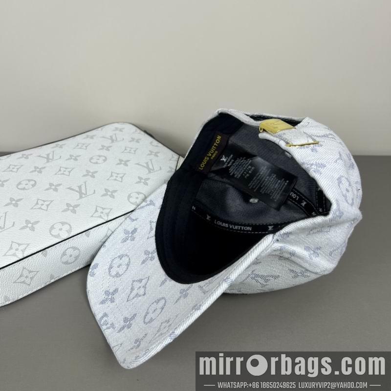 LV Hat dx61