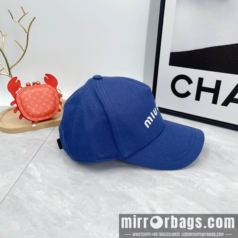 Miumiu Hat dx03