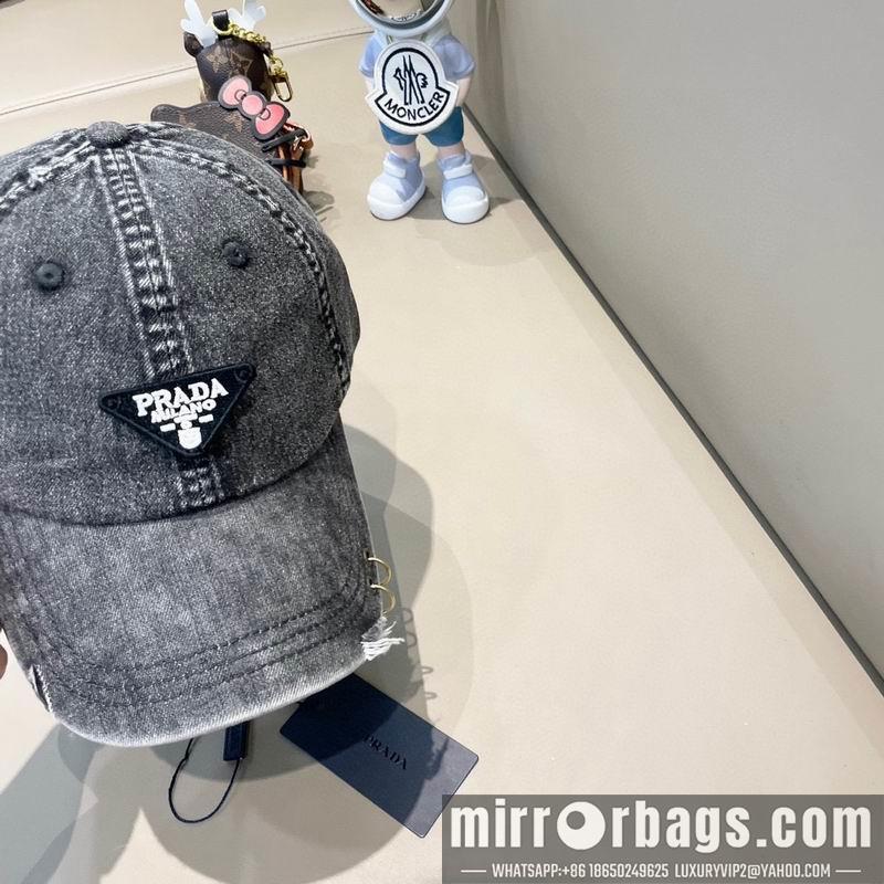 Prada Hat 032002