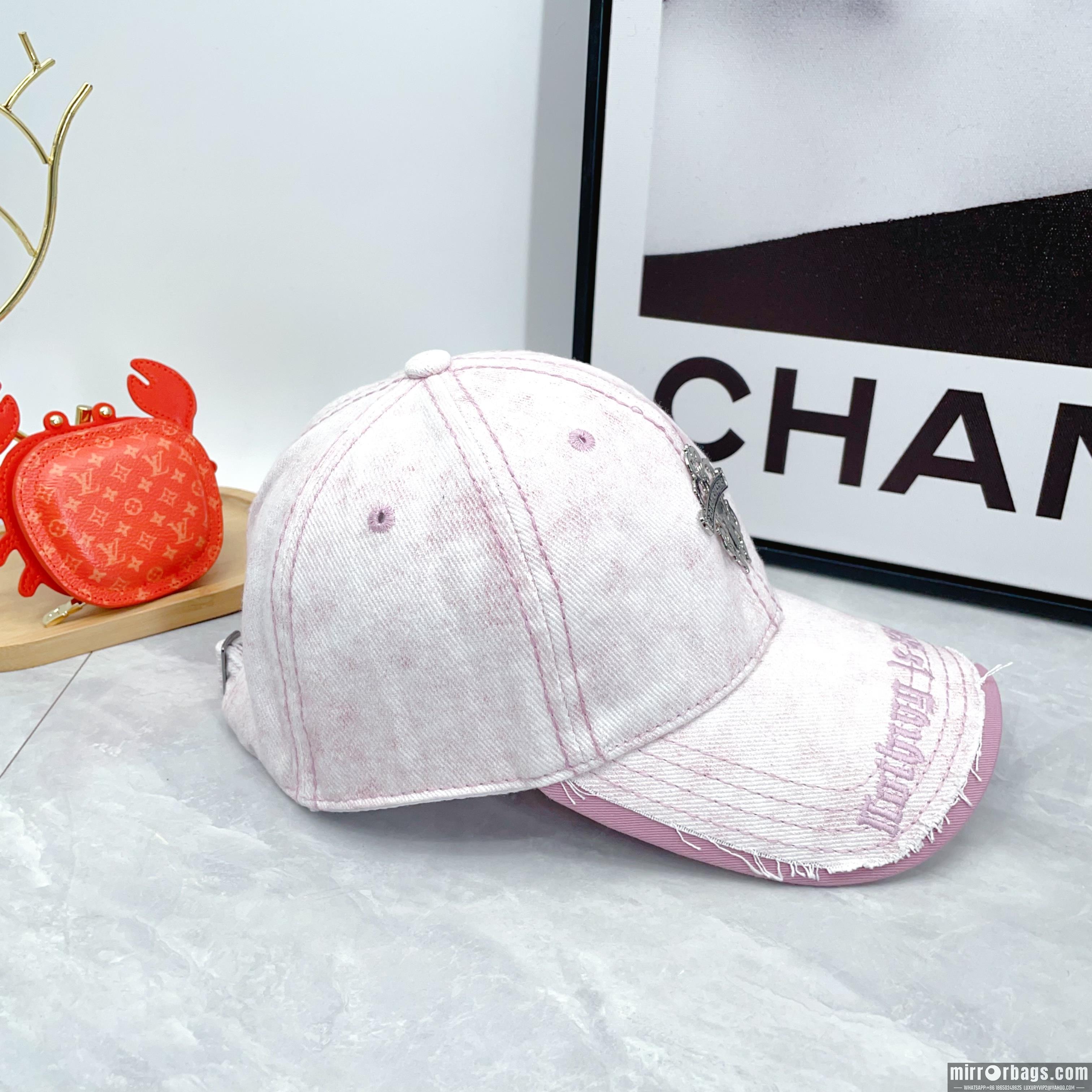 Chrome Hearts Hat dx22