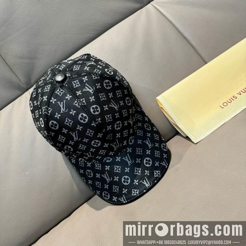 LV Hat dx119