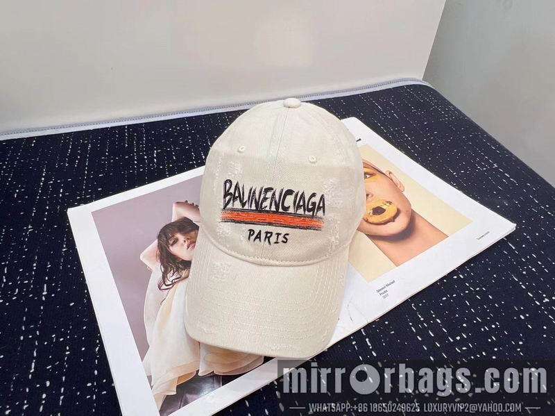 Balenciaga Hat 042702