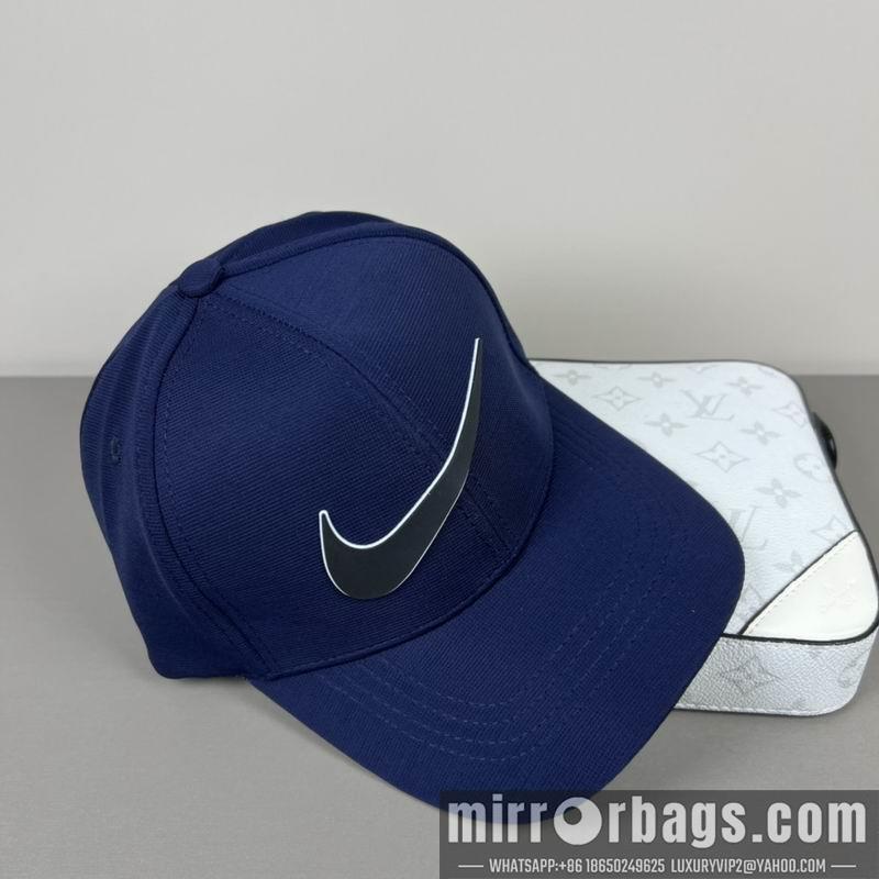 Nike Hat dx13