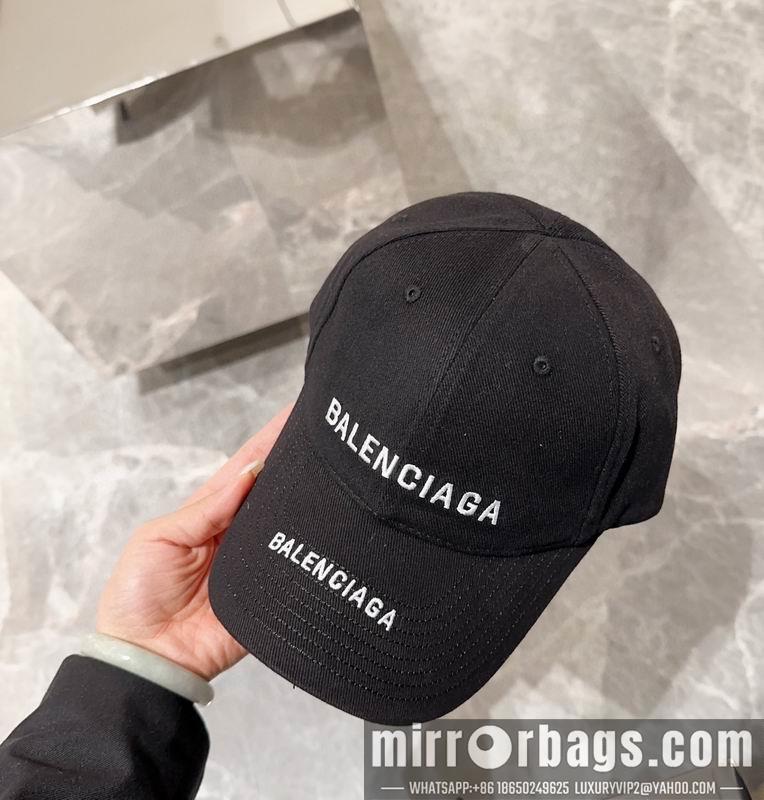Balenciaga Hat 072301