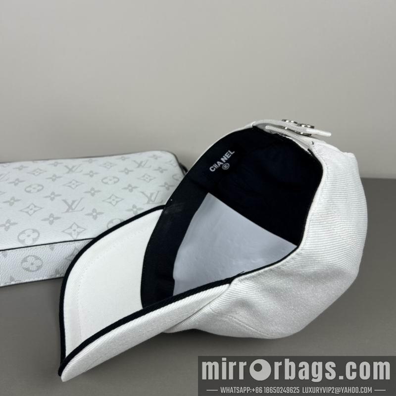 Chanel Hat dx35