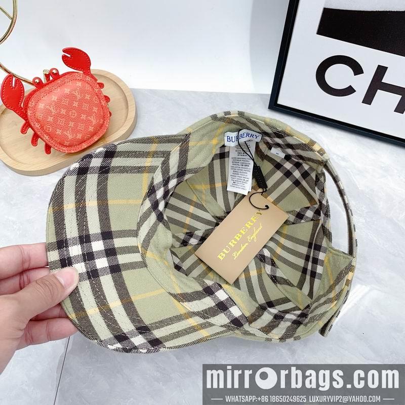 Burberry Hat dx60