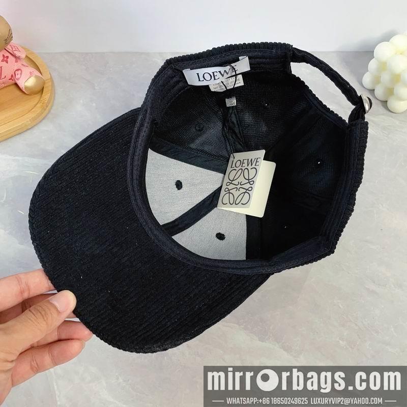 Loewe Hat dx15