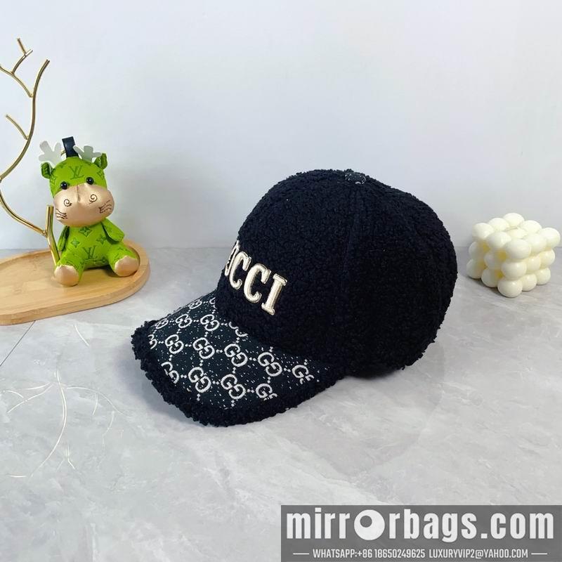 Gucci Hat dx140