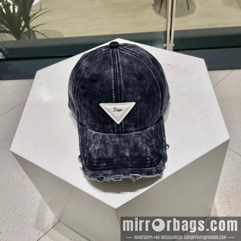 Dior Hat 072201