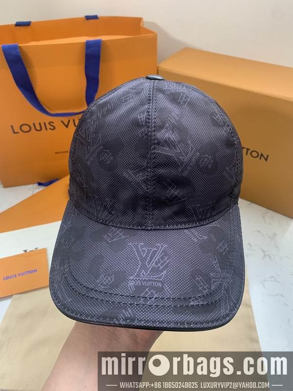 LV Hat dx43