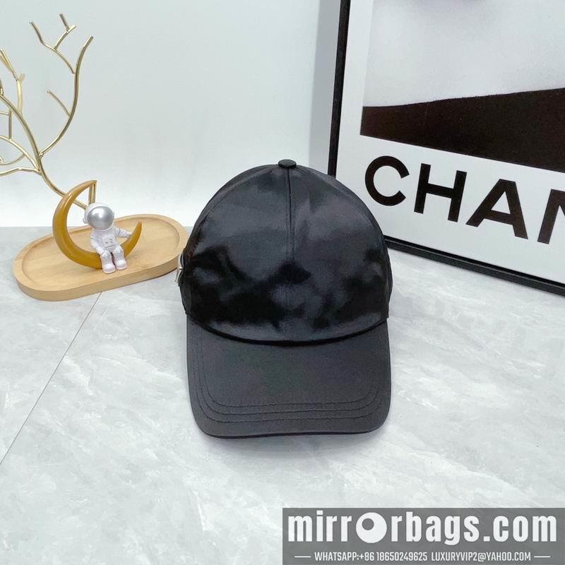 Prada Hat dx75
