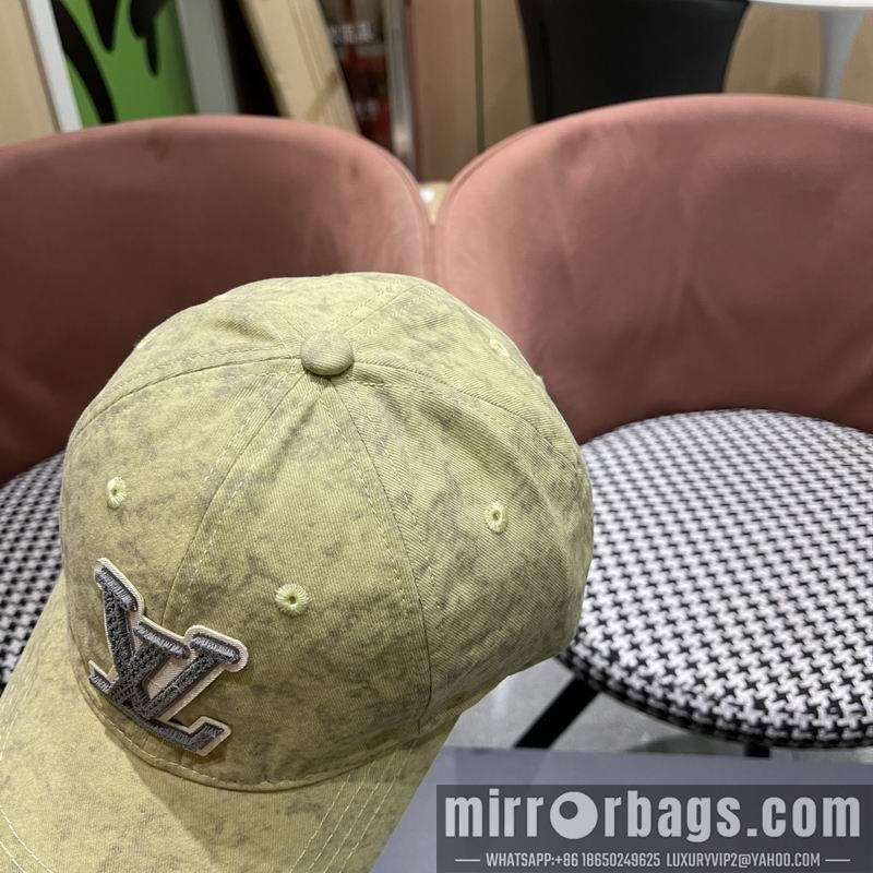 LV Hat 040204