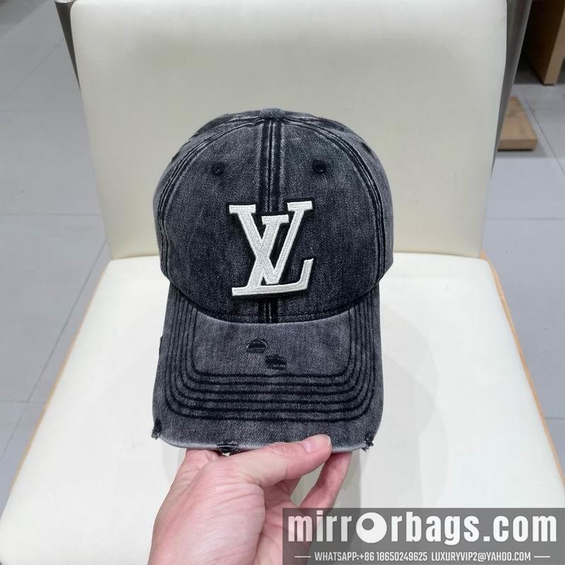 LV Hat 010903