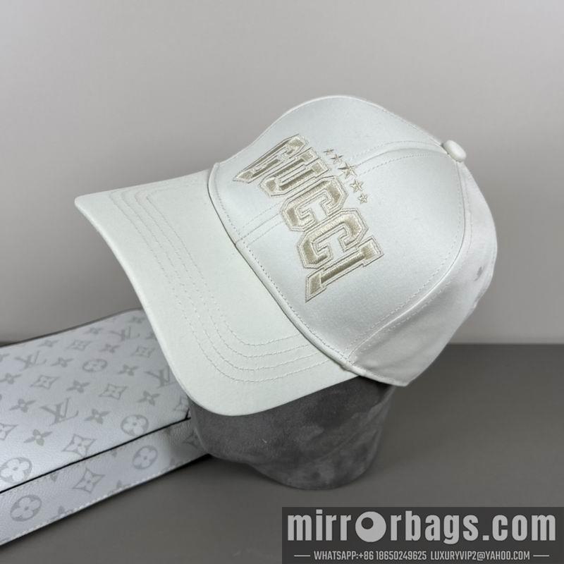 Gucci Hat dx21
