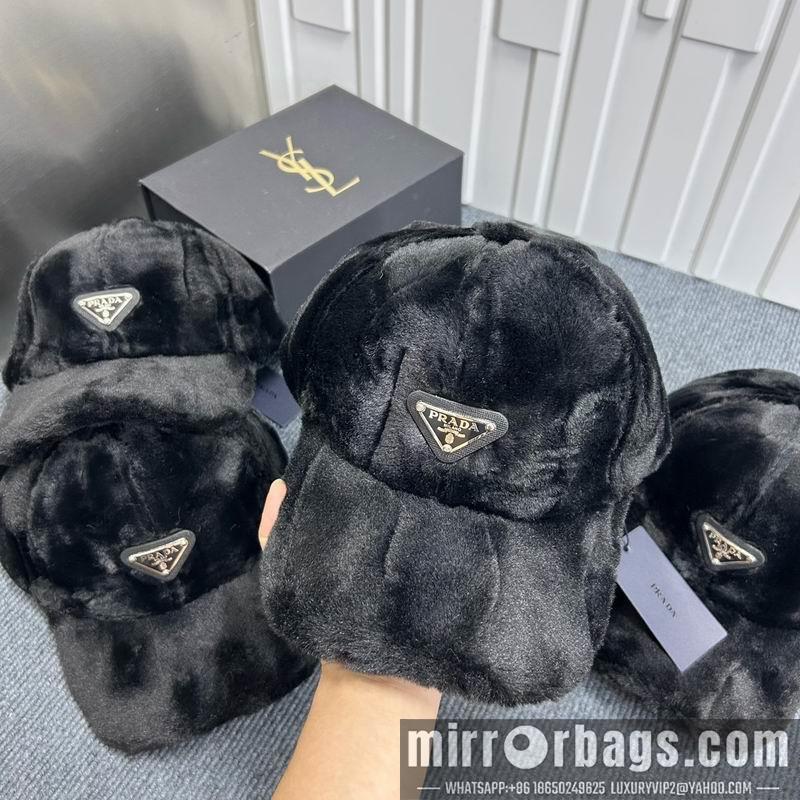 Prada Hat dx59