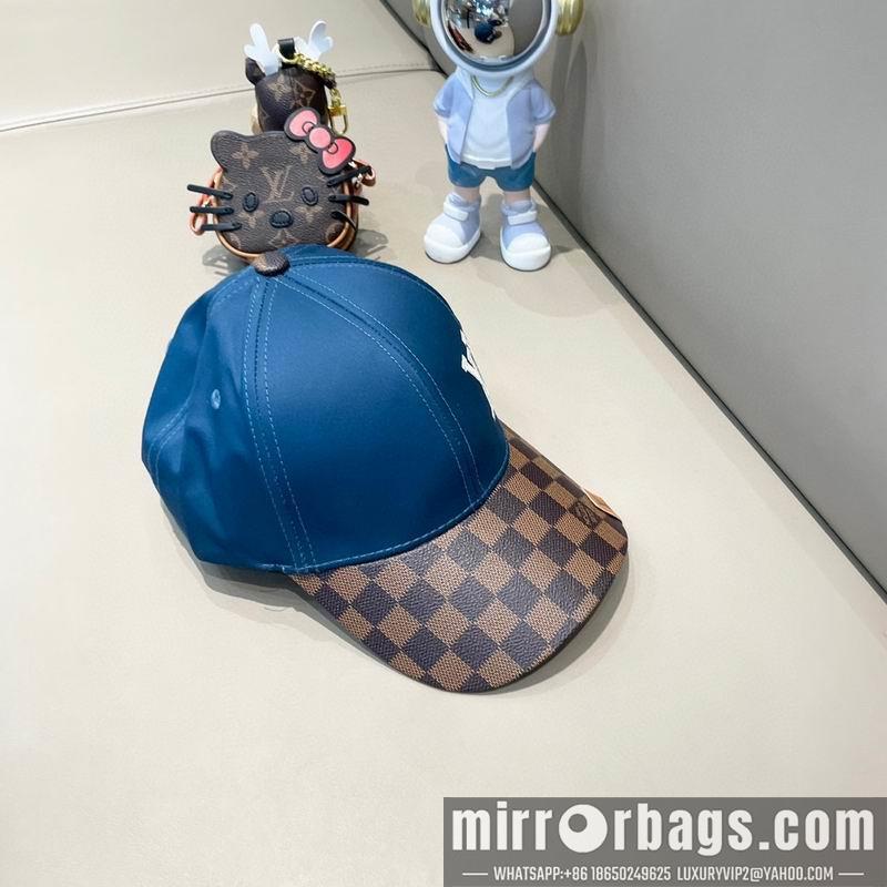 LV Hat 081803