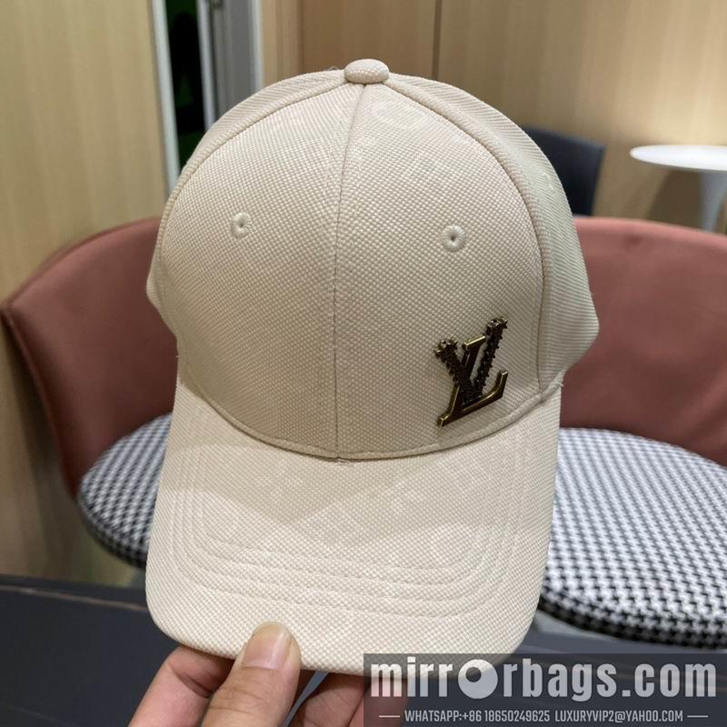 LV Hat 072803