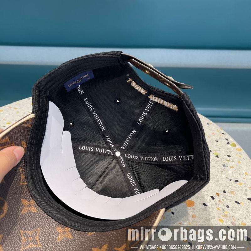 LV Hat 072201