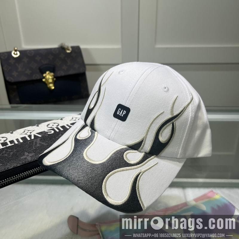 Balenciaga Hat dx111