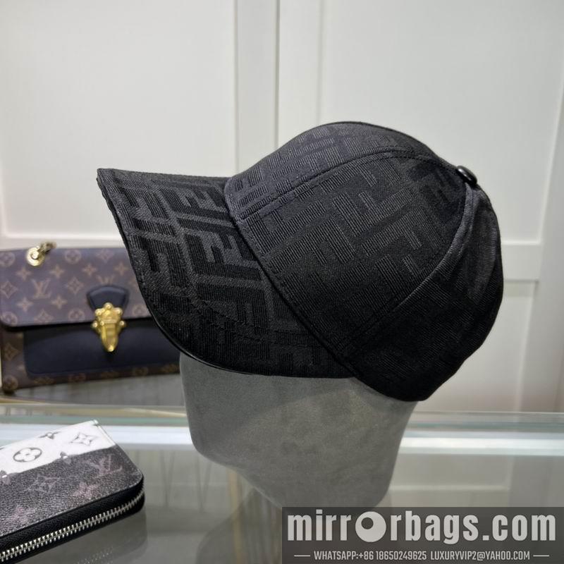 Fendi Hat dx32