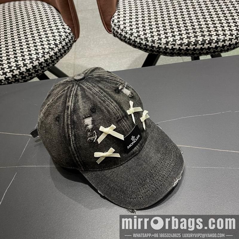 Moncler Hat 041403