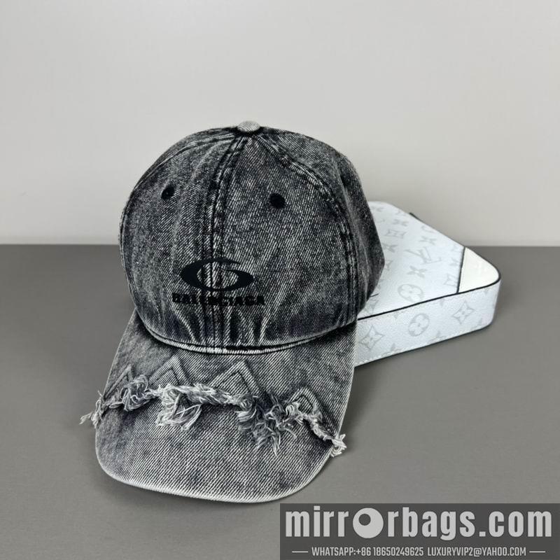 Balenciaga Hat dx58
