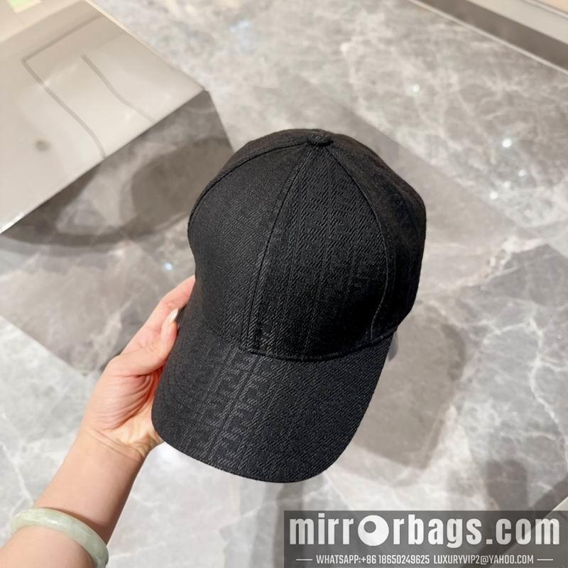 Fendi Hat 041702