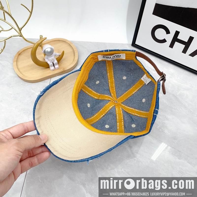 Miumiu Hat dx43