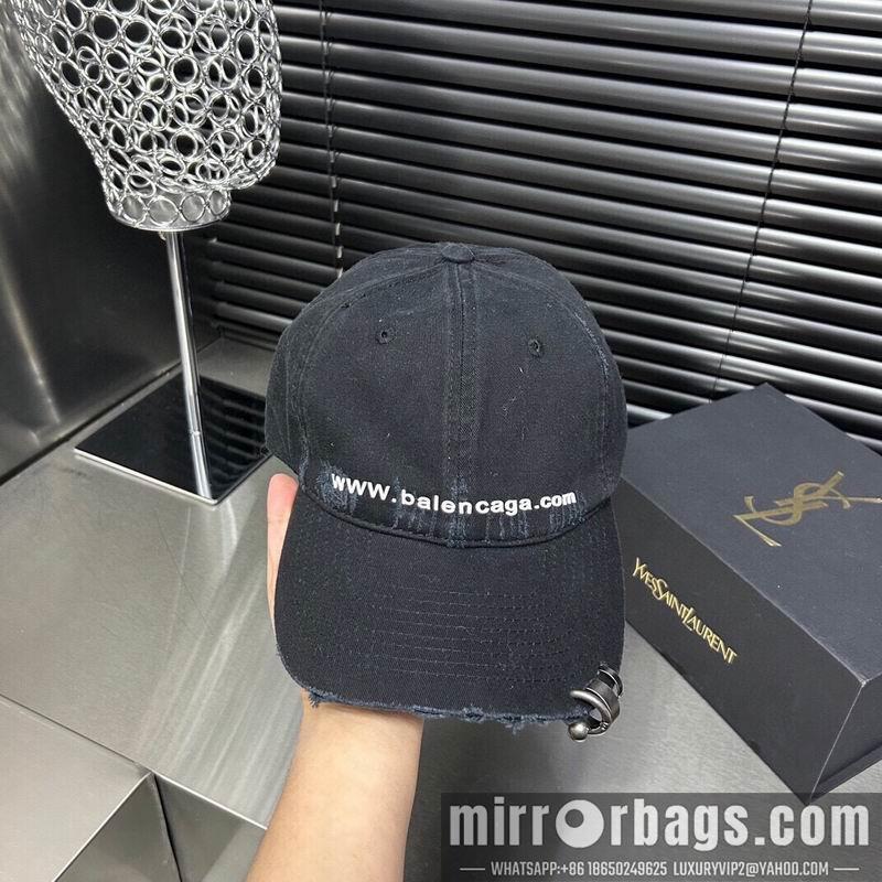 Balenciaga Hat dx51