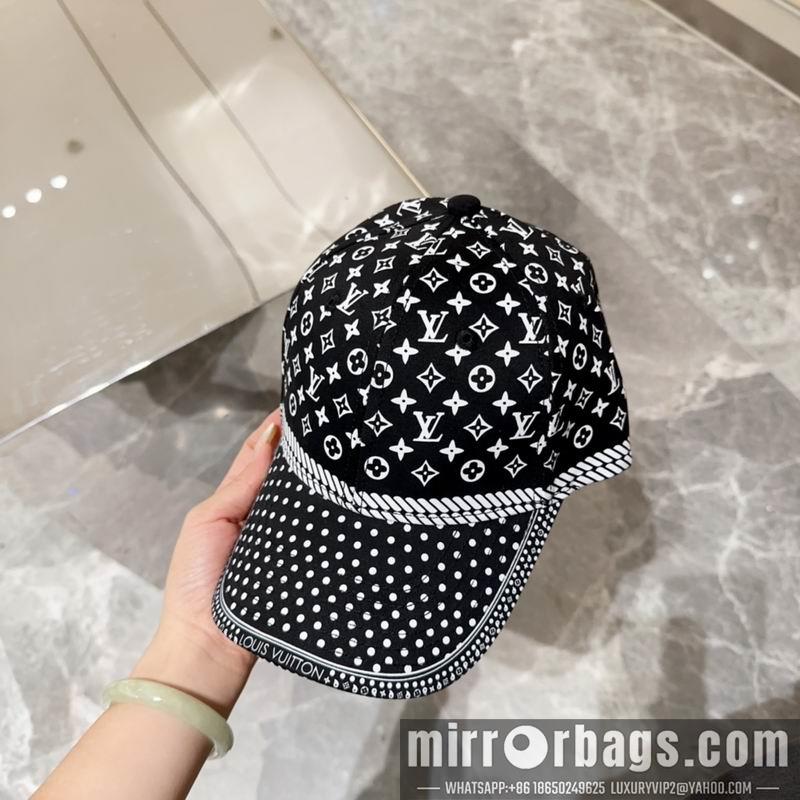 LV Hat 072806