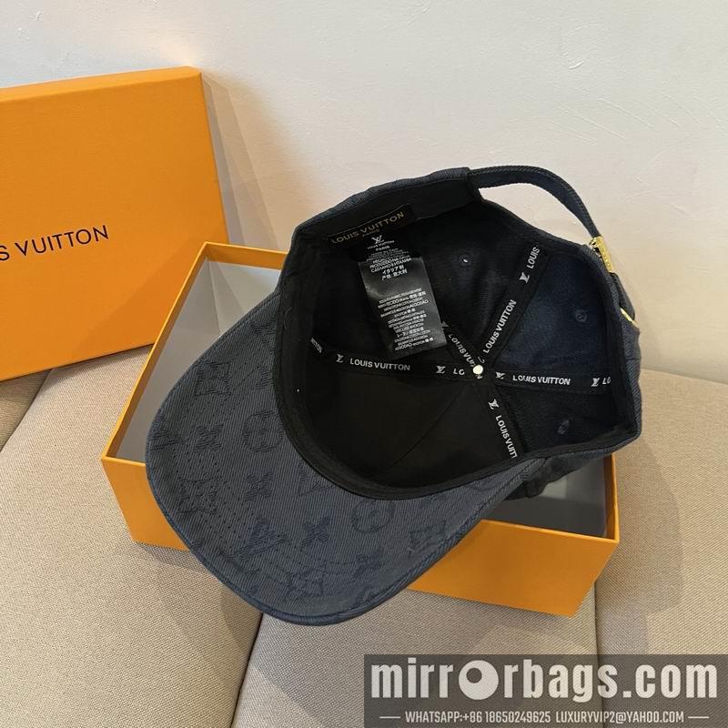 LV Hat dx31